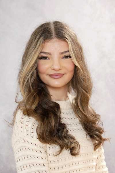 Ariola-Bugari.jpg